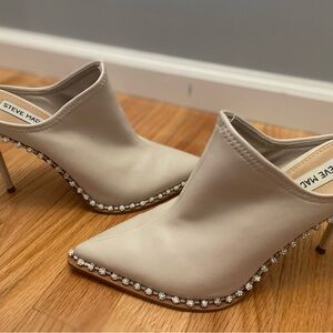 Steve Madden slides AS IS worn only 1 time, but easily scuffed.